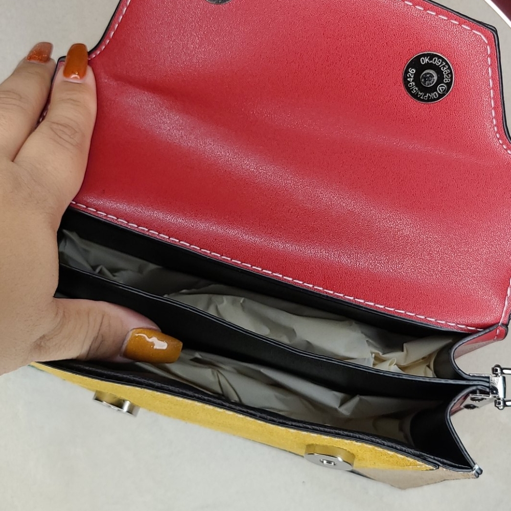 Colorblock Handbag - Picture 5 of 5